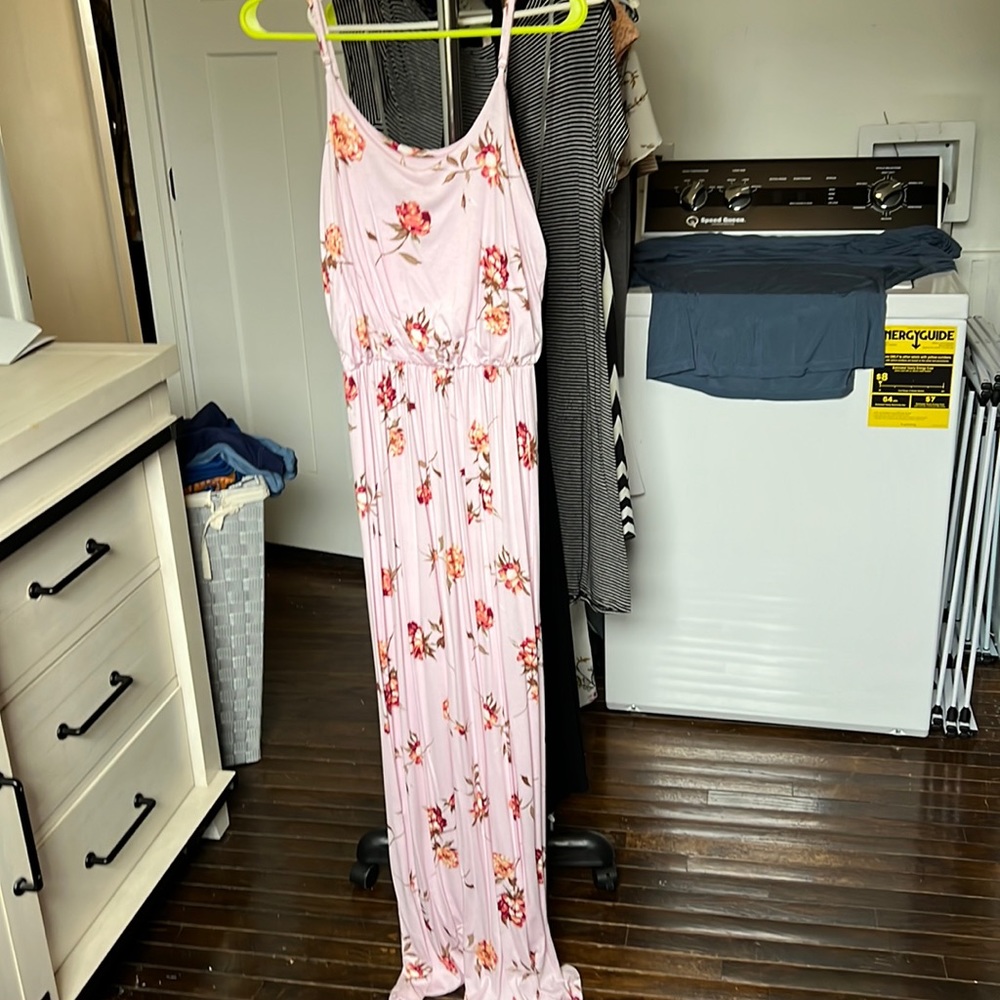 Floral maxi knit dress